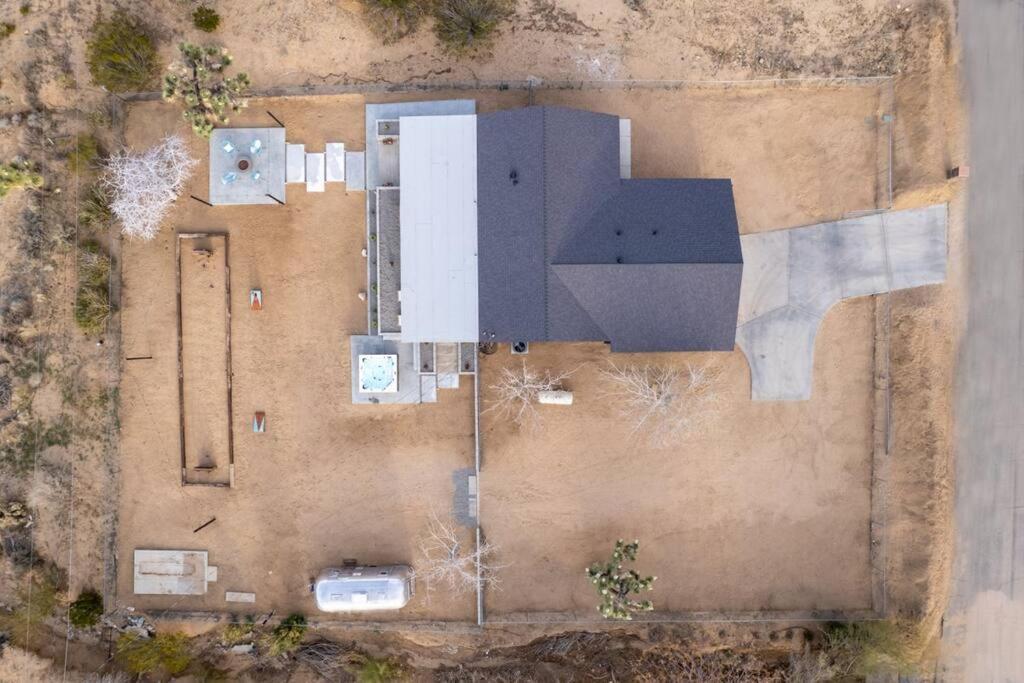 Soul Shine - Gorgeous Views - Modern - New Joshua Tree